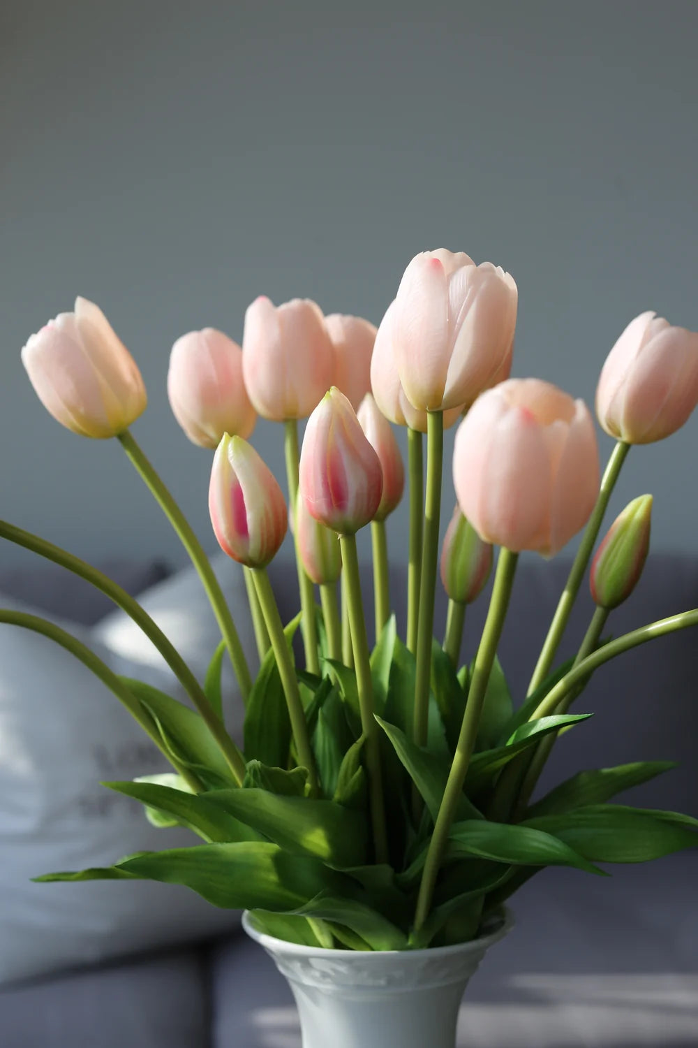 Tulipan blush REAL TOUCH komad