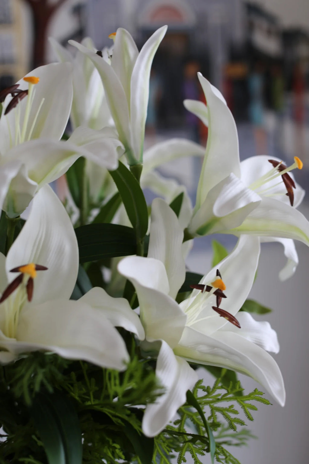 Royal White Lili